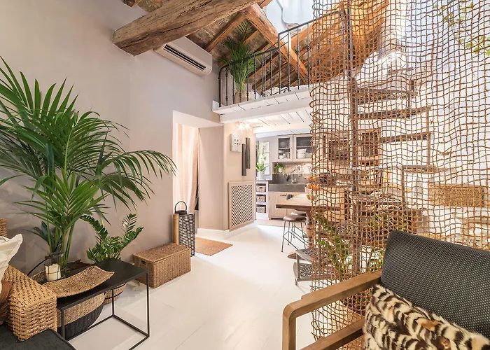 Loft&terrace - Elevated Elegance At Navona Апартаменты *