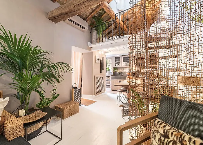 Апартаменты Loft&terrace - Elevated Elegance At Navona Рим